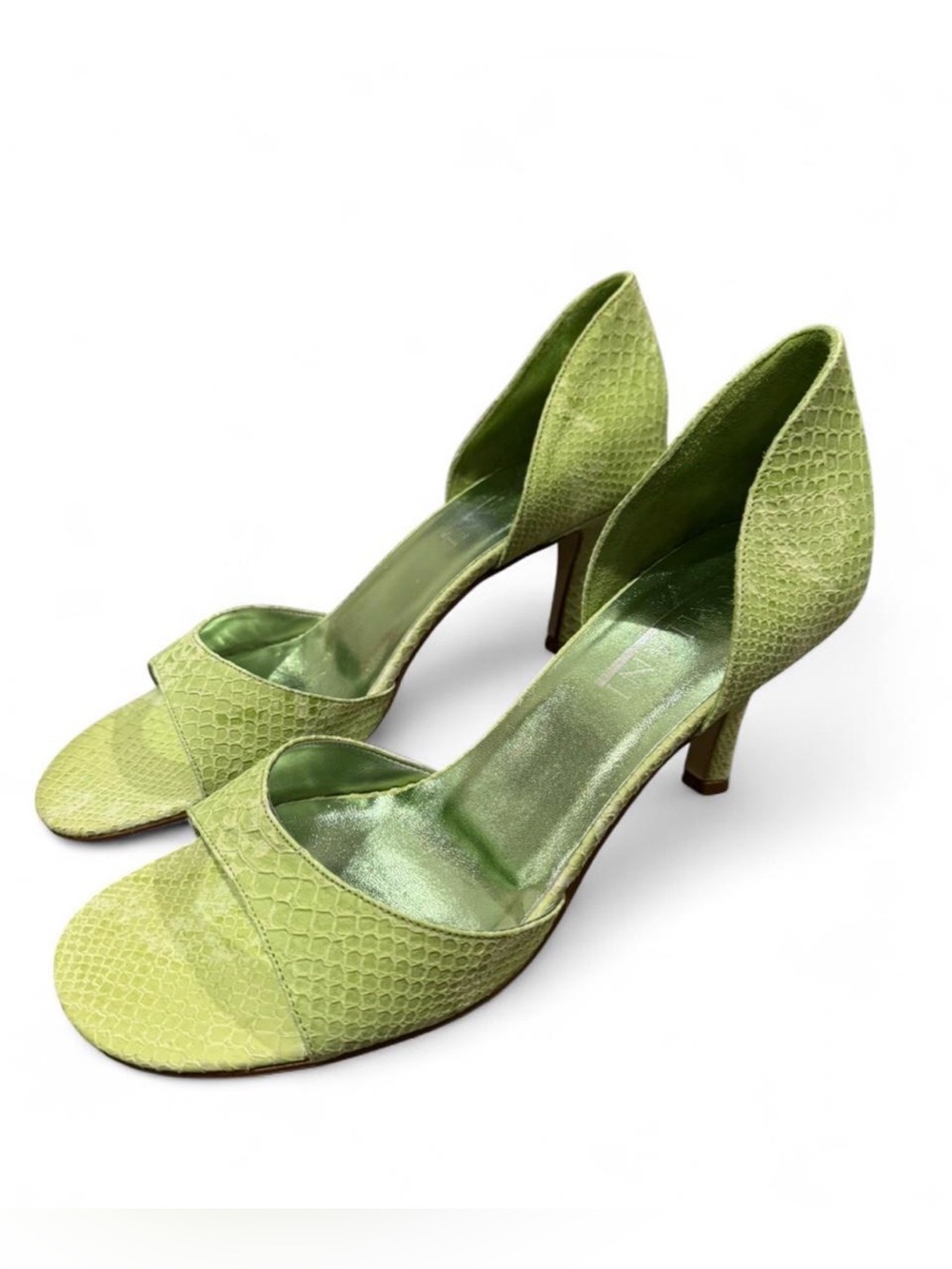 Lumiani Made in Italy Pistachio Green Embossed Leather D’Orsay Heels 10